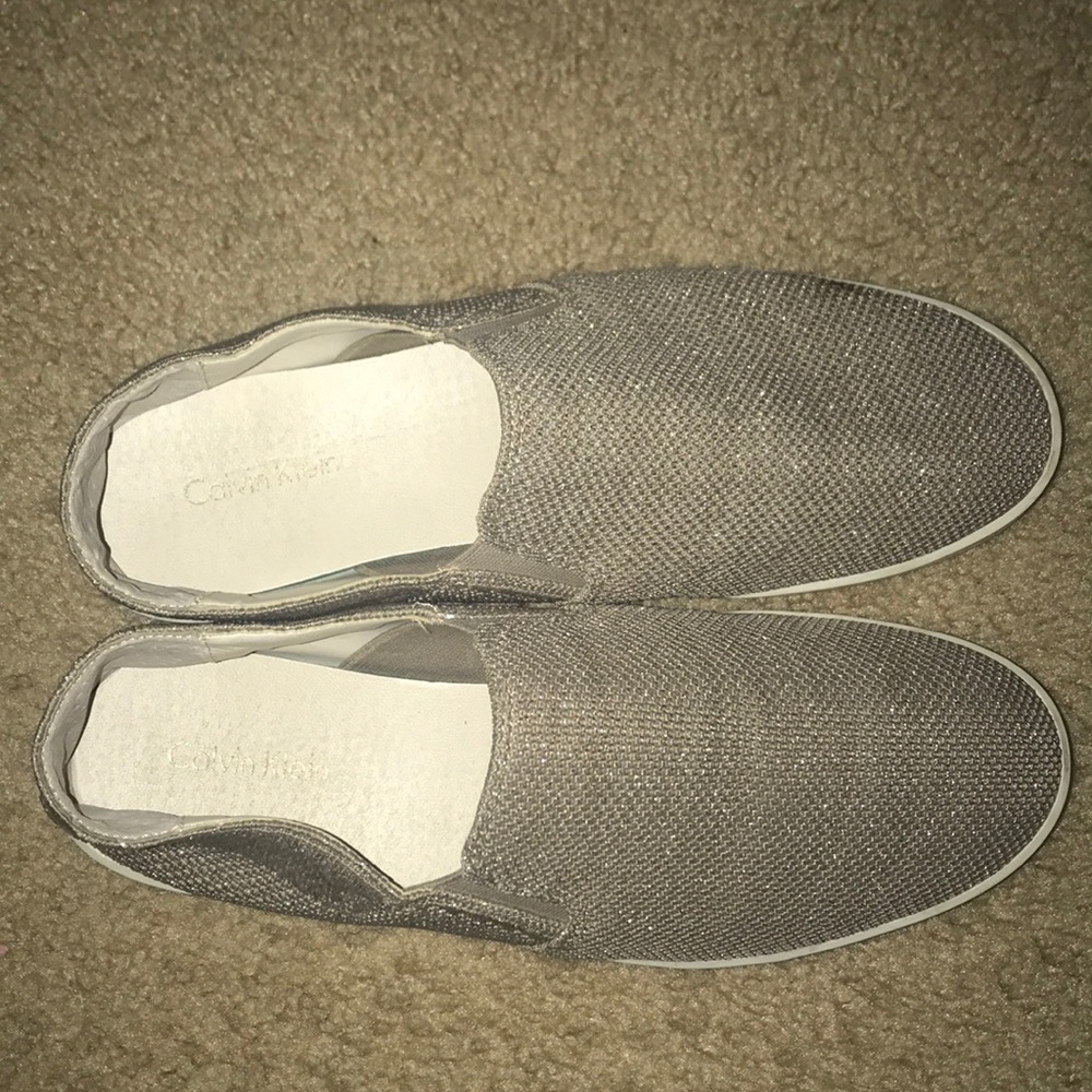 Slip on sneakers